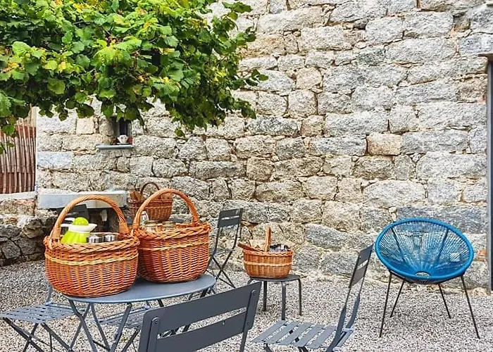 A Bella Scusa 3* Bastelica